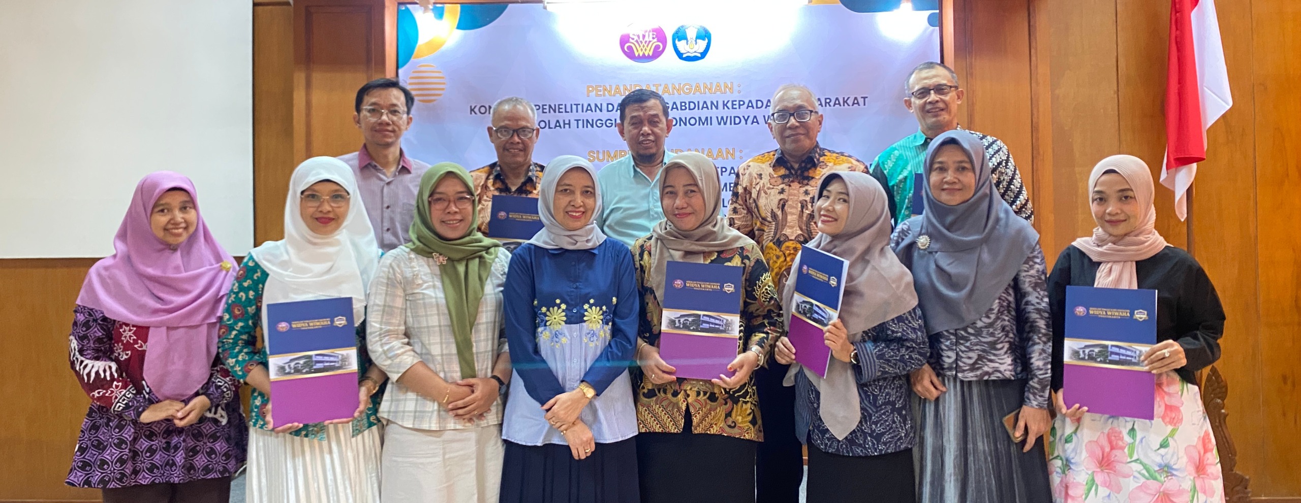 LP2M STIE Widya Wiwaha Yogyakarta Tandatangani Kontrak dengan Dosen Penerima Pendanaan Hibah Penelitian dan Pengabdian Masyarakat Tahun Anggaran 2025